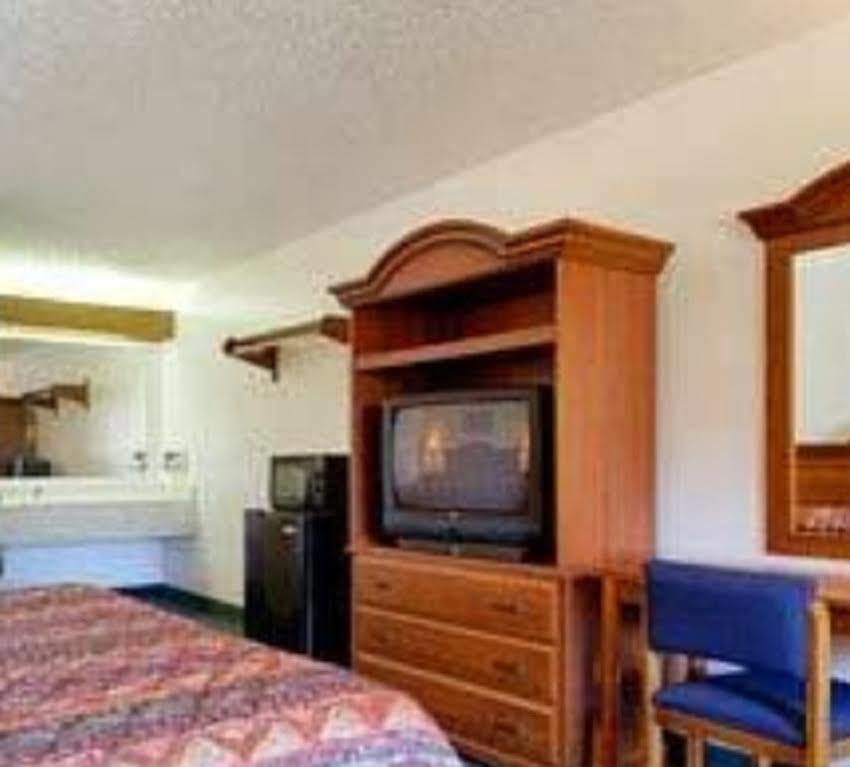 Super 8 By Wyndham Riviera Beach West Palm Beach Buitenkant foto